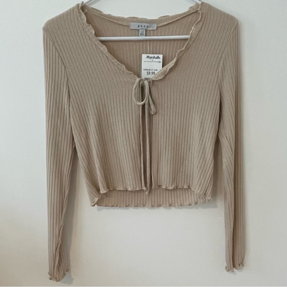 Gaze long sleeve shirt with open tie front.